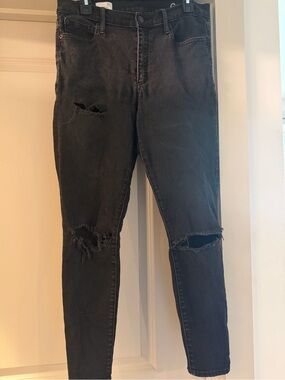 Women’s Gap Black Jeans